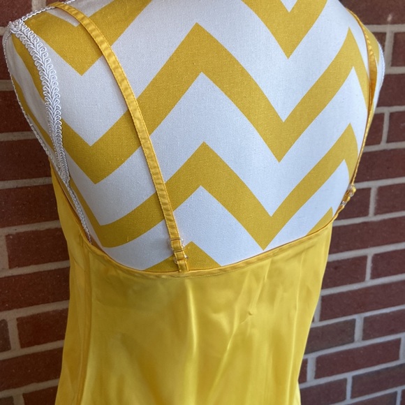 Tommy Hilfiger Sunshine Yellow Lace Dress - Picture 10 of 14